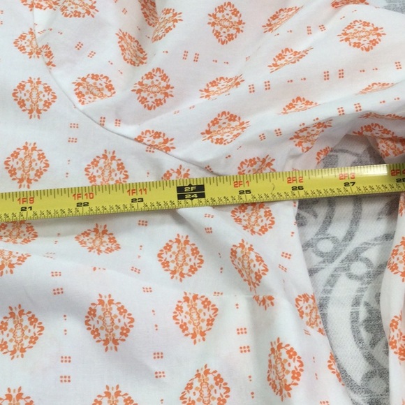 Set of 2 Roaman’s cotton button down plus size long sleeved shirts. Size 24W - Picture 9 of 16